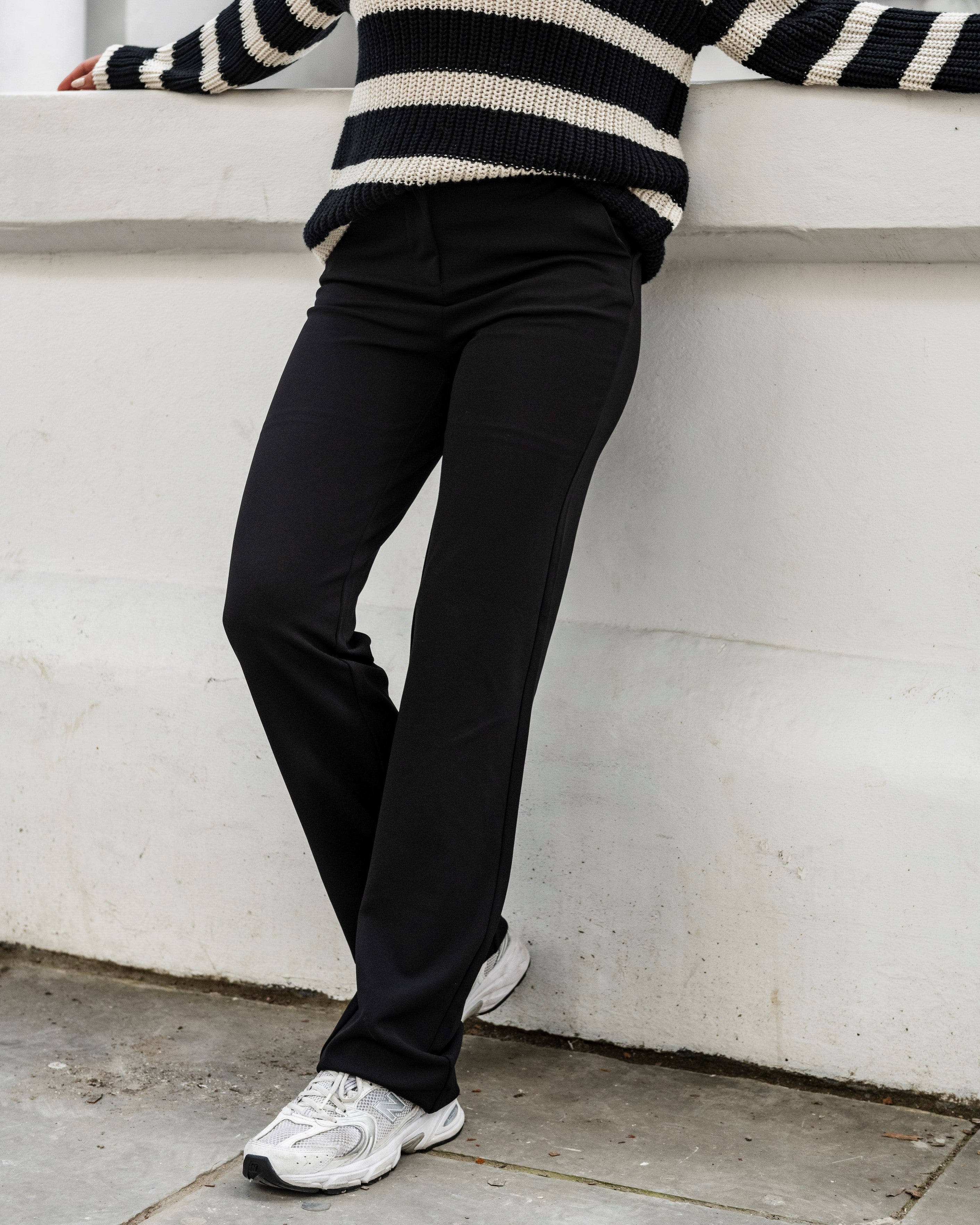 VMZAMIRA Trousers - Black